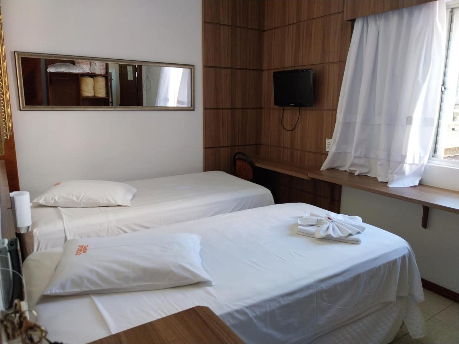 Colle Tourist Hotel Luxo Criciuma  Bagian luar foto